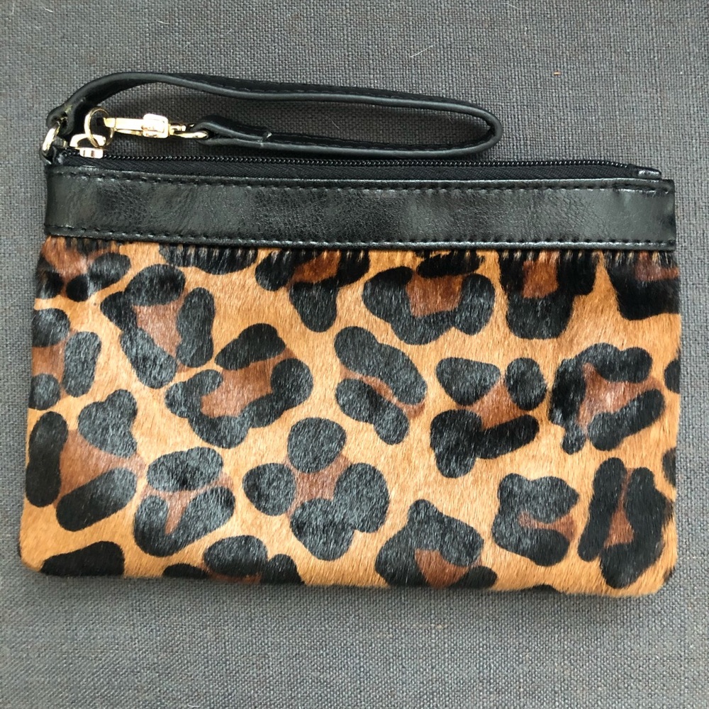 Leopard Print Wristlet